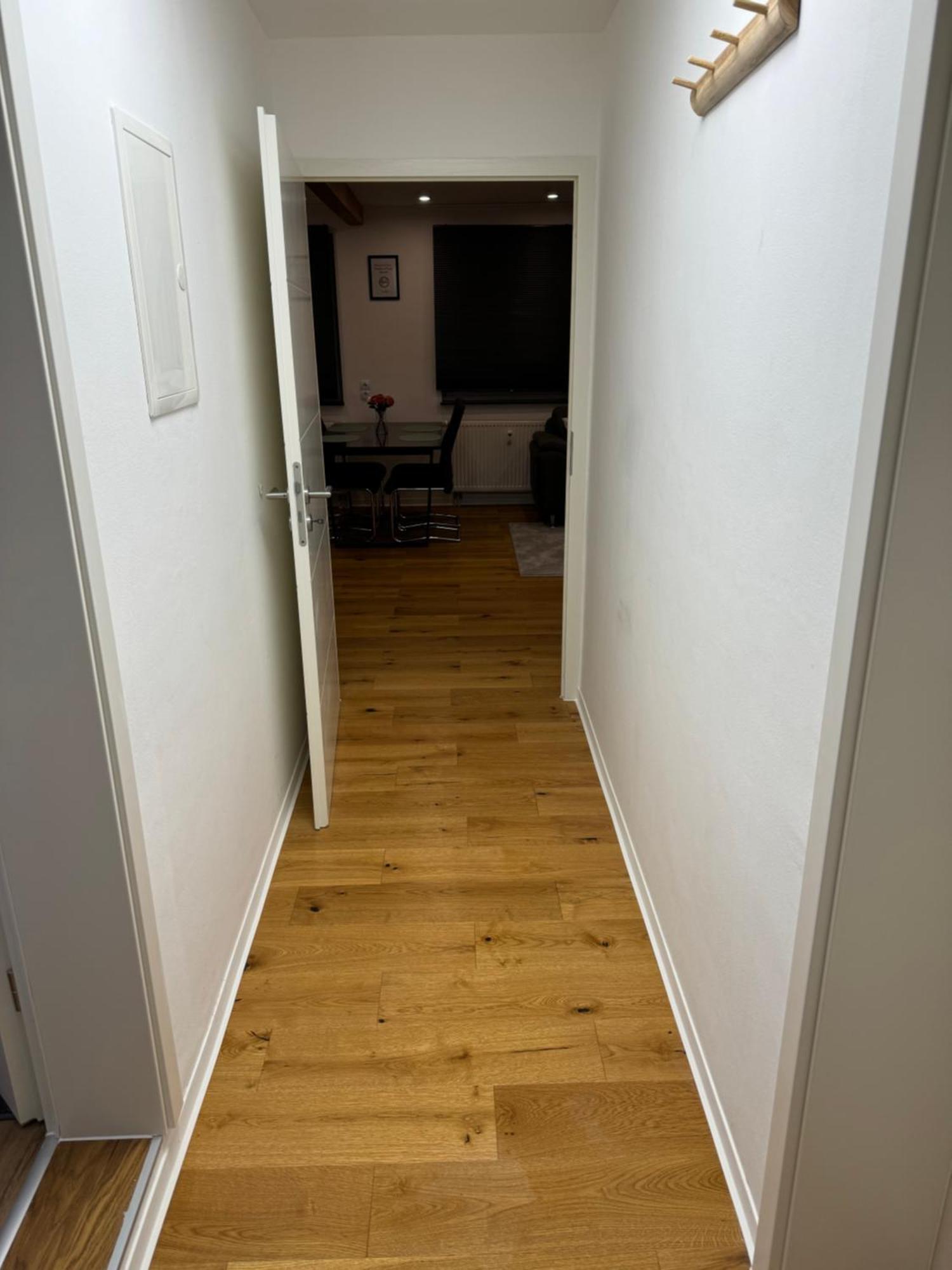 Best Central Apartment - Am Marktplatz - Up To 5 - Next To Frankfurt And Hanau - Coffee And Snacks - Netflix, Prime, Disney Nidderau Zewnętrze zdjęcie